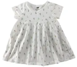 H&M fin hvid småblomstret kjole str. 74