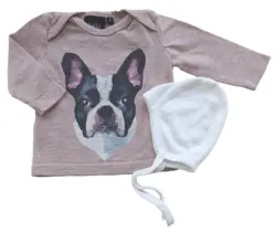 Petit rosa langærmet bluse og hvid hjelm str. 56