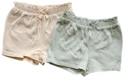H&M to par bløde sommershorts str. 86