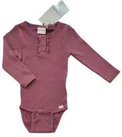 Ny Minymo mørk rosa langærmet rib body