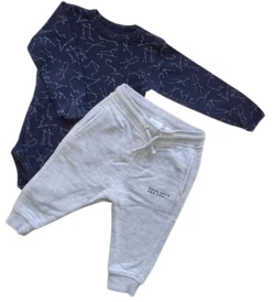 Zara lysegrå sweatpants og 808 blå body str. 86