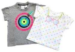 H&M to kortærmede T-shirts