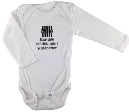 Hvid langærmet body str. 0-6 mdr
