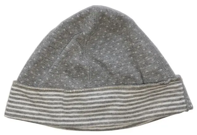 Gråstribet vendbar baby hue str. 43 cm