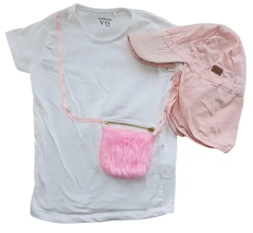 Melton sommerhat + en VRS T-shirt str. 98-104