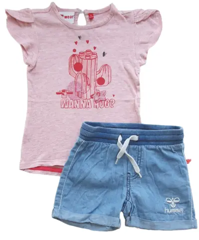 Hummel shorts og rosa Lego bluse str. 74