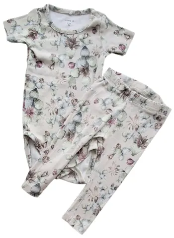 Name it lys beige babysæt str. 62