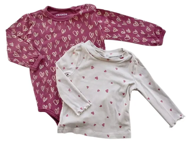 Friends rød body og beige bluse str. 62