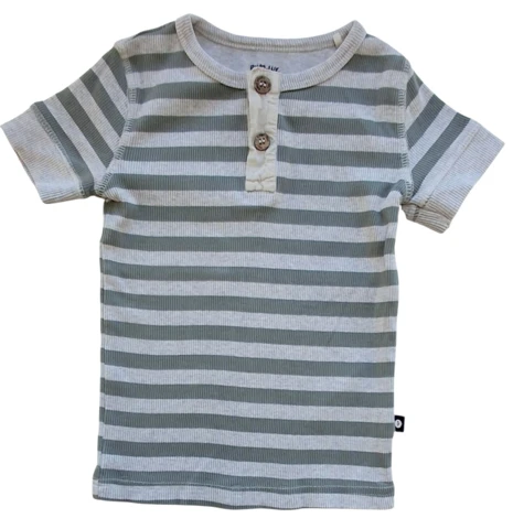 Pomp de lux lysegrå og grøn stribet rib T-shirt str. 98