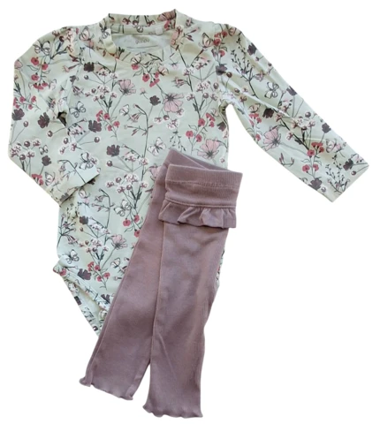 Guppy lysegrøn body og H&M brune rib bukser str. 68