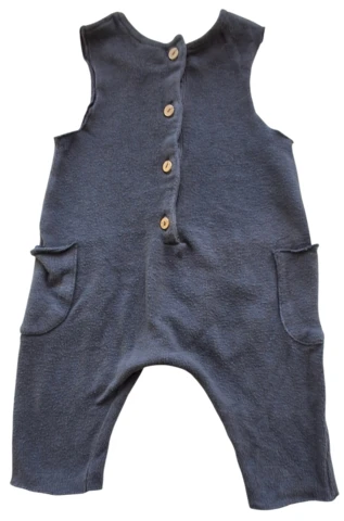 Zara mørkegrå strikket babyheldragt str. 68. Bagsiden.