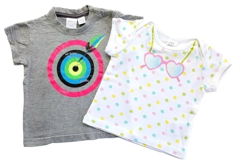 H&M to kortærmede T-shirts
